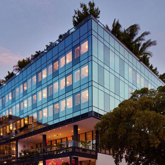 Hotel-Citizen-Miami-South-Beach-Adventure-of-the-seas-fachada